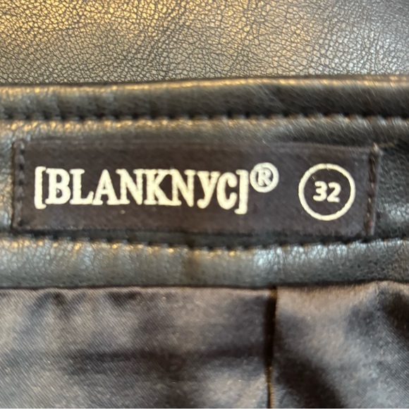 Blank NYC Black Faux Leather Lace-Up Mini Skirt 32 (L) - Picture 7 of 8